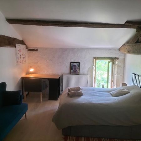 Chambres 2 Personnes Dans Notre Maison Girondine Saint-Martin-de-Lerm Ruang foto