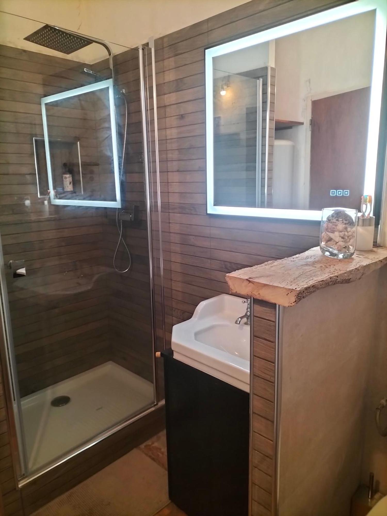 Chambres 2 Personnes Dans Notre Maison Girondine Saint-Martin-de-Lerm Ruang foto